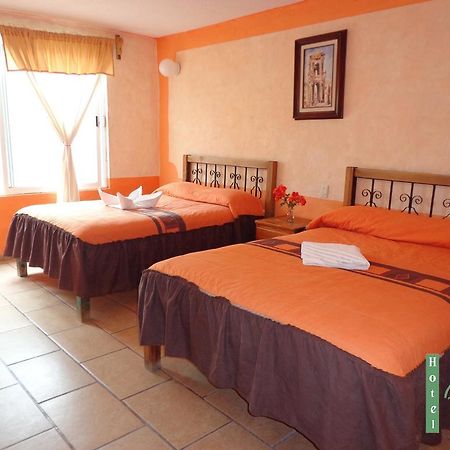 Hotel Meson Del Cortijo Huichapan 외부 사진